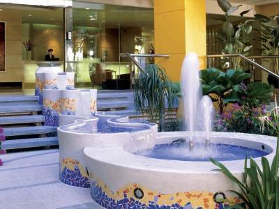 Khách sạn hẻo lánh Somerset Bencoolen